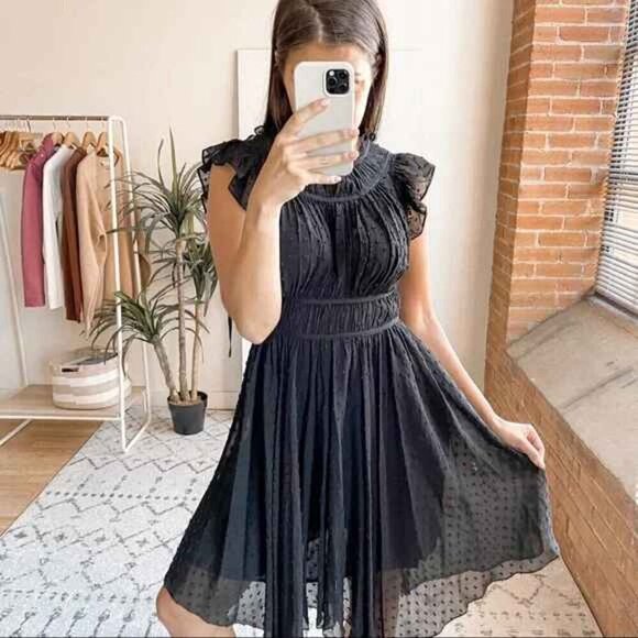 Ulla Johnson Jules Dress in Noir - Picture 3 of 16